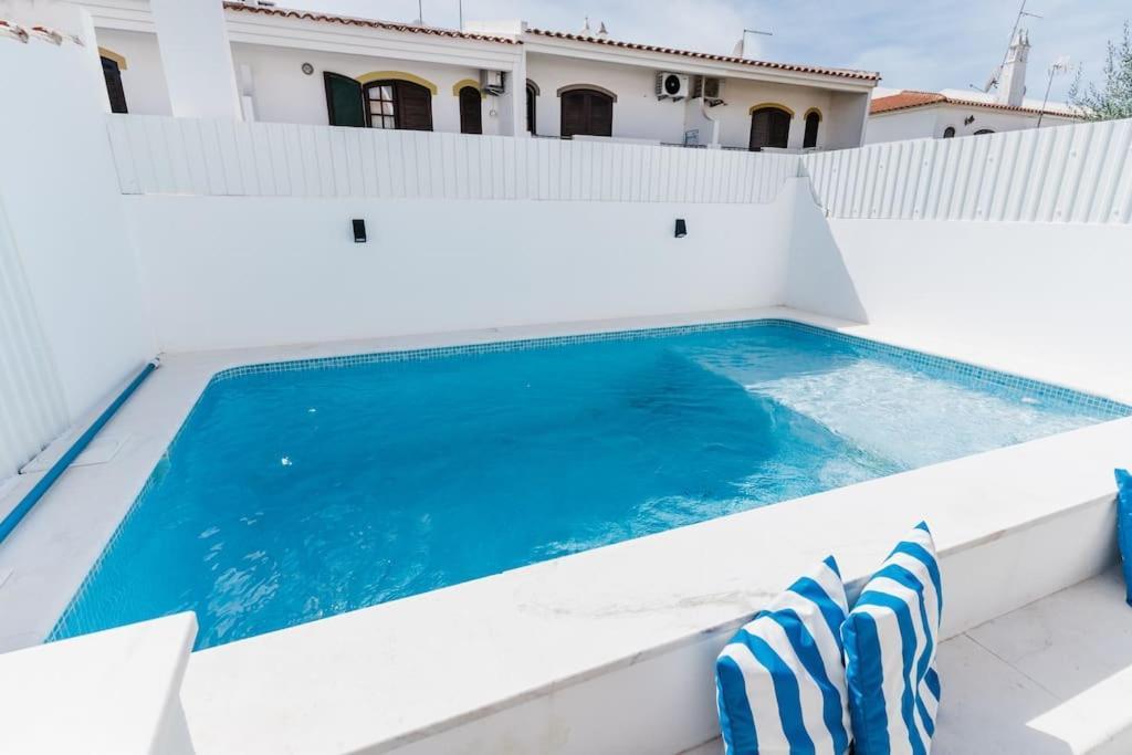 Staysalty - Resort Style Family Beach House With Pool Altura Esterno foto